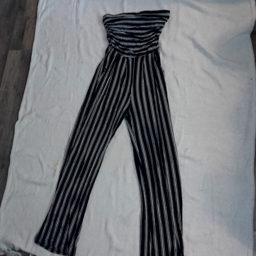 Women's striped jumper romper with pockets